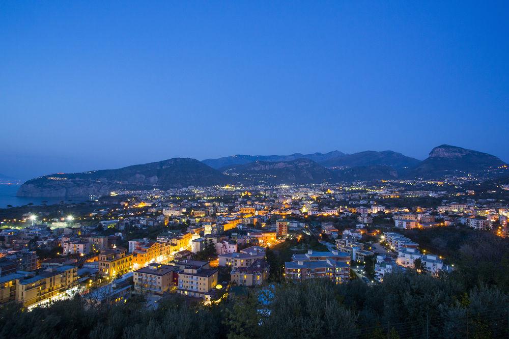 Art Hotel Gran Paradiso Sorrento Exterior foto