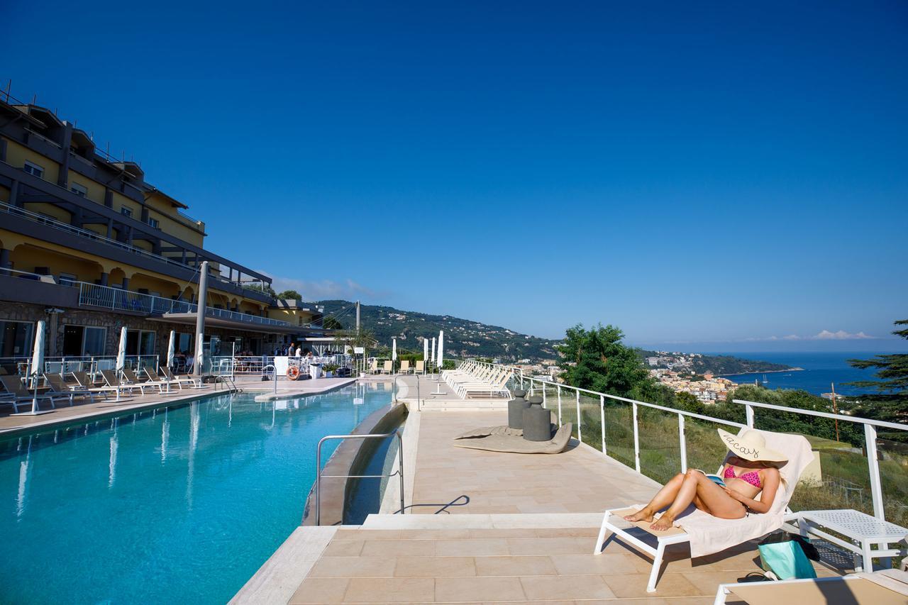 Art Hotel Gran Paradiso Sorrento Exterior foto